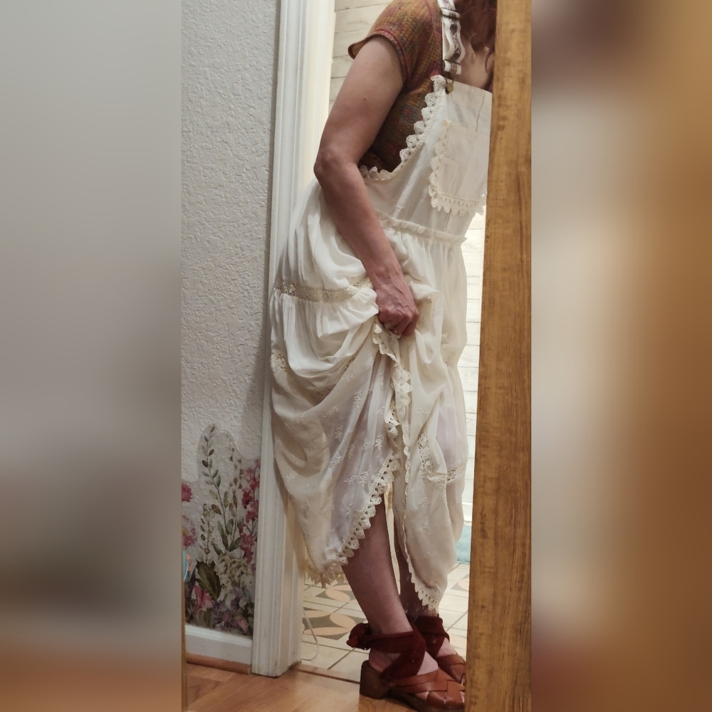 Elegant Cream Lace Maxi Overall Dress ♥️ NWOT - Picture 8 of 10